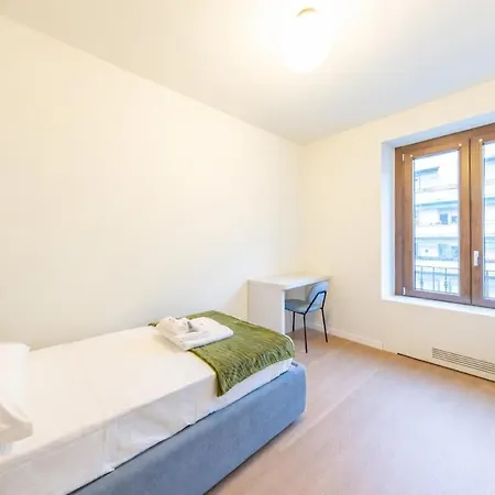 Centre Luxury, 2bdr, Sleeps 5 Apartment Mailand